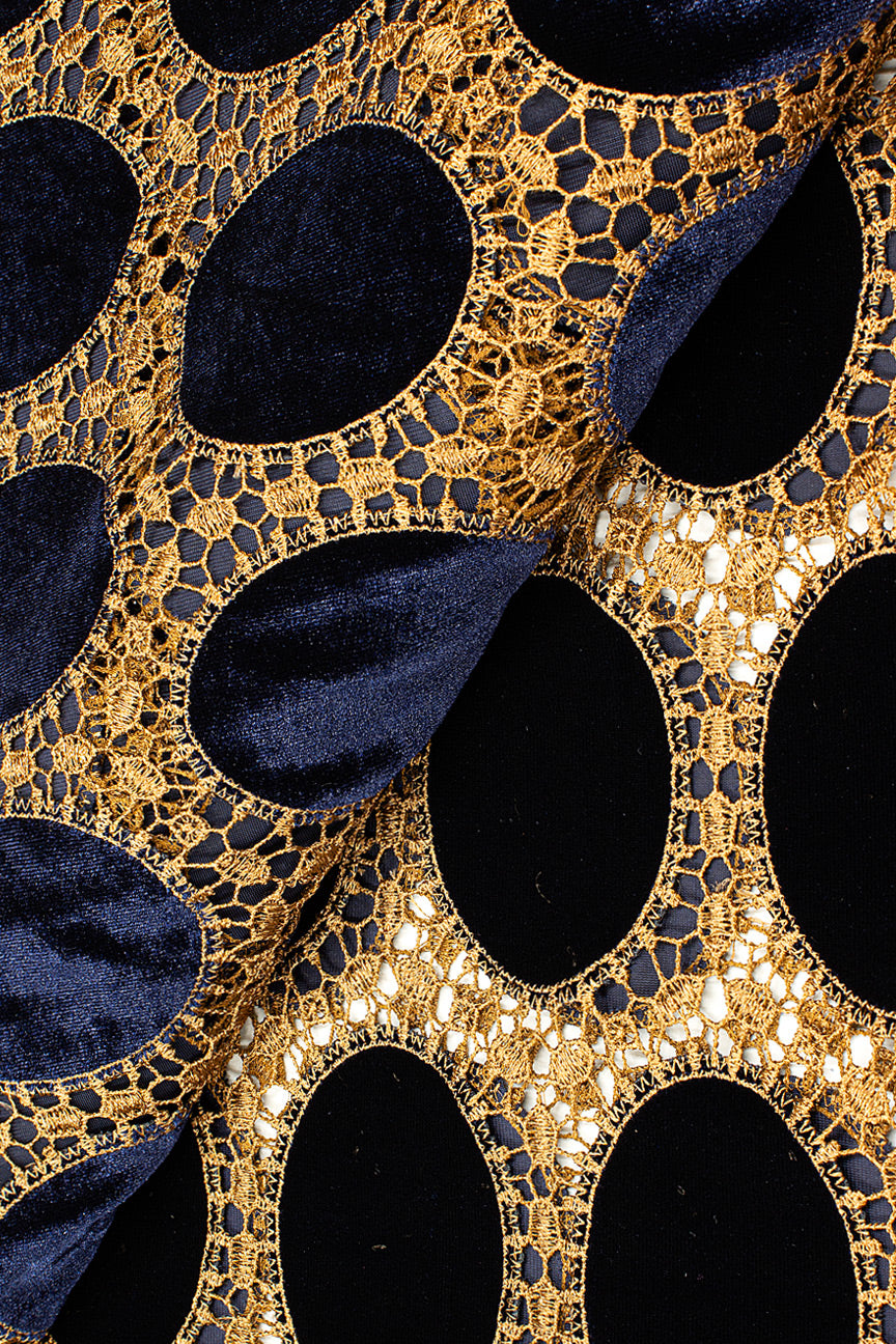 GPR091-NVB - Guipure Velvet Lace - Navy Blue