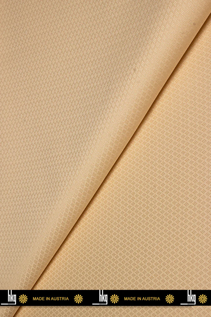 HKG132-CRM – HKG Swiss Voile – Cream (5 yards)