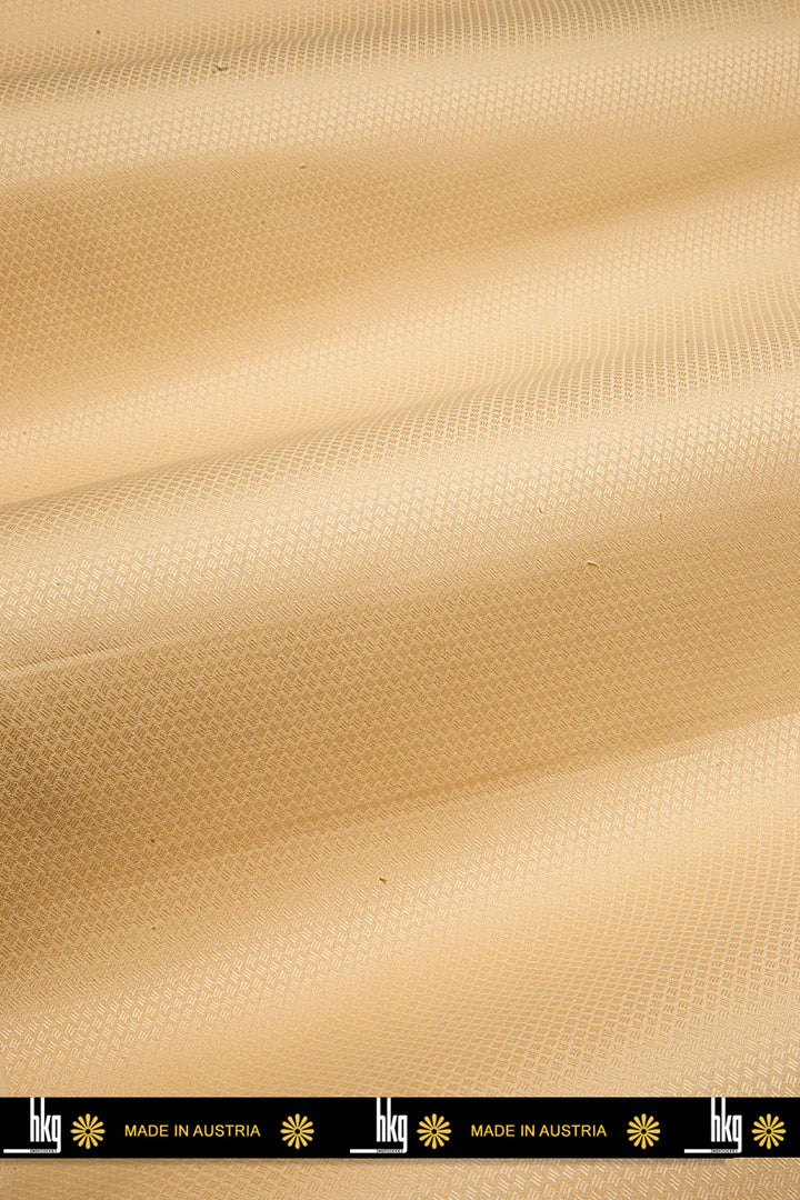 HKG132-CRM – HKG Swiss Voile – Cream (5 yards)