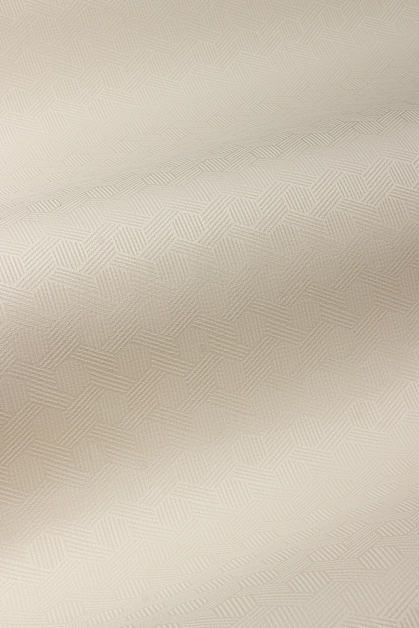 HKG137-IVO – HKG Swiss Voile – Ivory (5 yards)