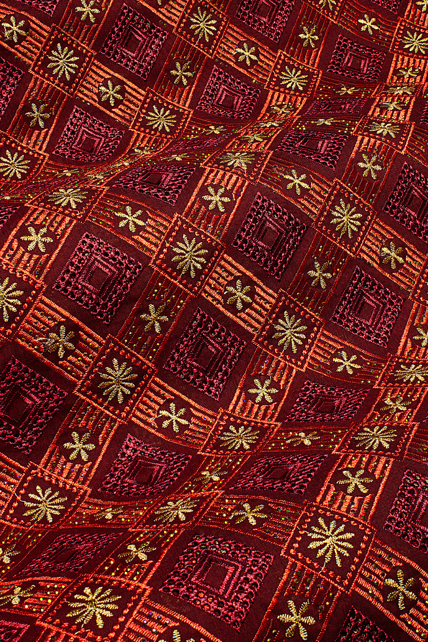 IRE662-WIN - Voile Lace - Wine, Coral & Light Gold_