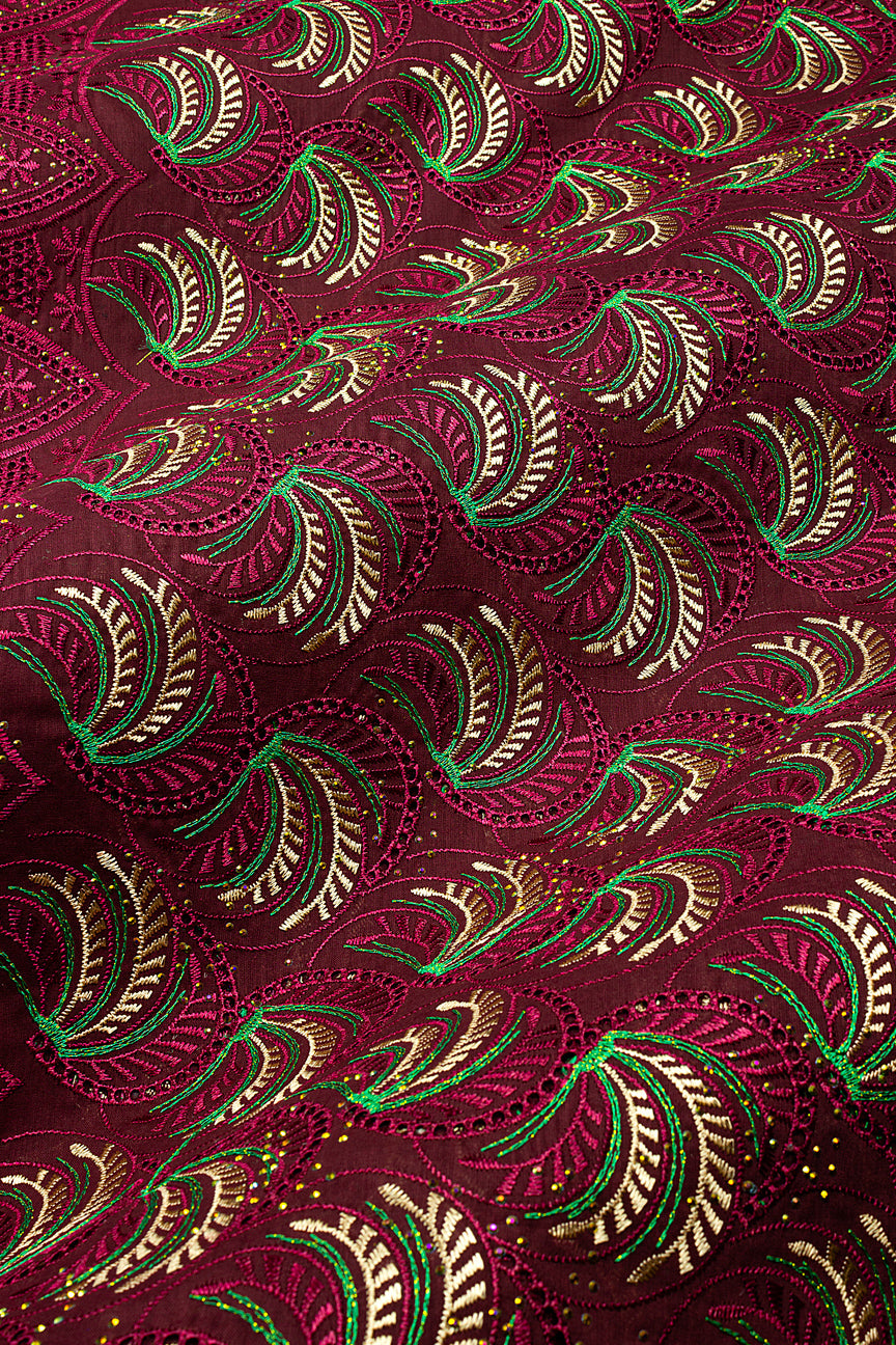 IRE677-WIN - Voile Lace - Wine & Golden Sand