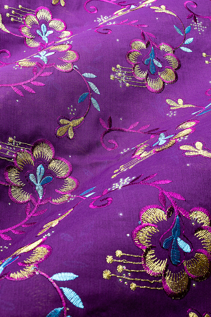 IRE678-PLM - Voile Lace - Plum, Aqua & Gold