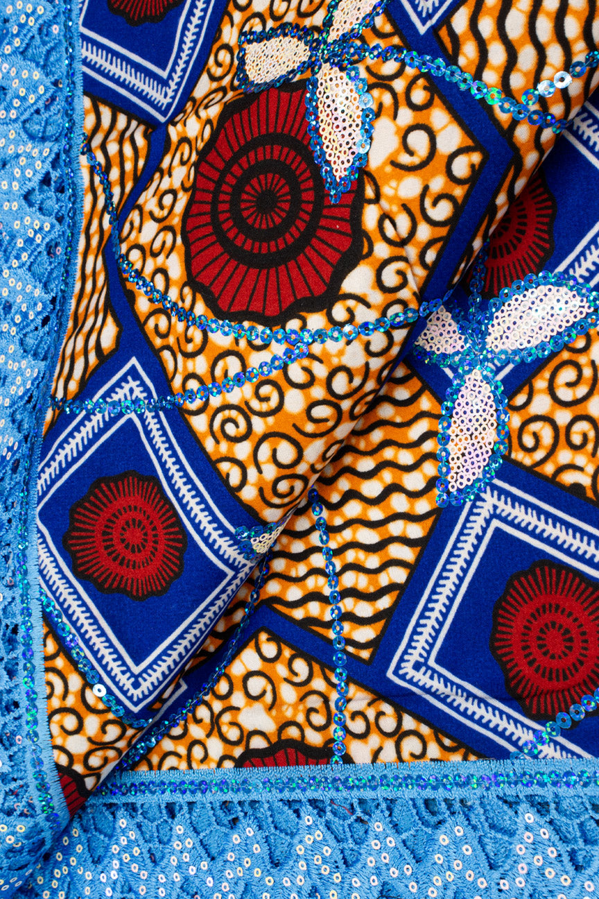 LWX139 – Lace Wax Print with Sequins