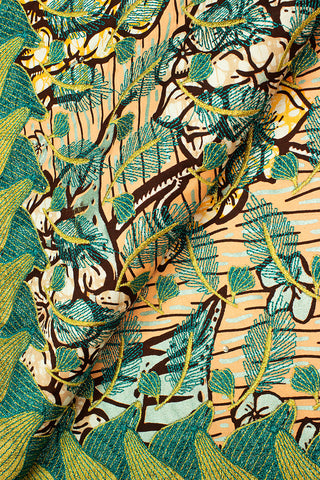 VLL175 - Exclusive Vlisco Holland Wax Embroidered Lace