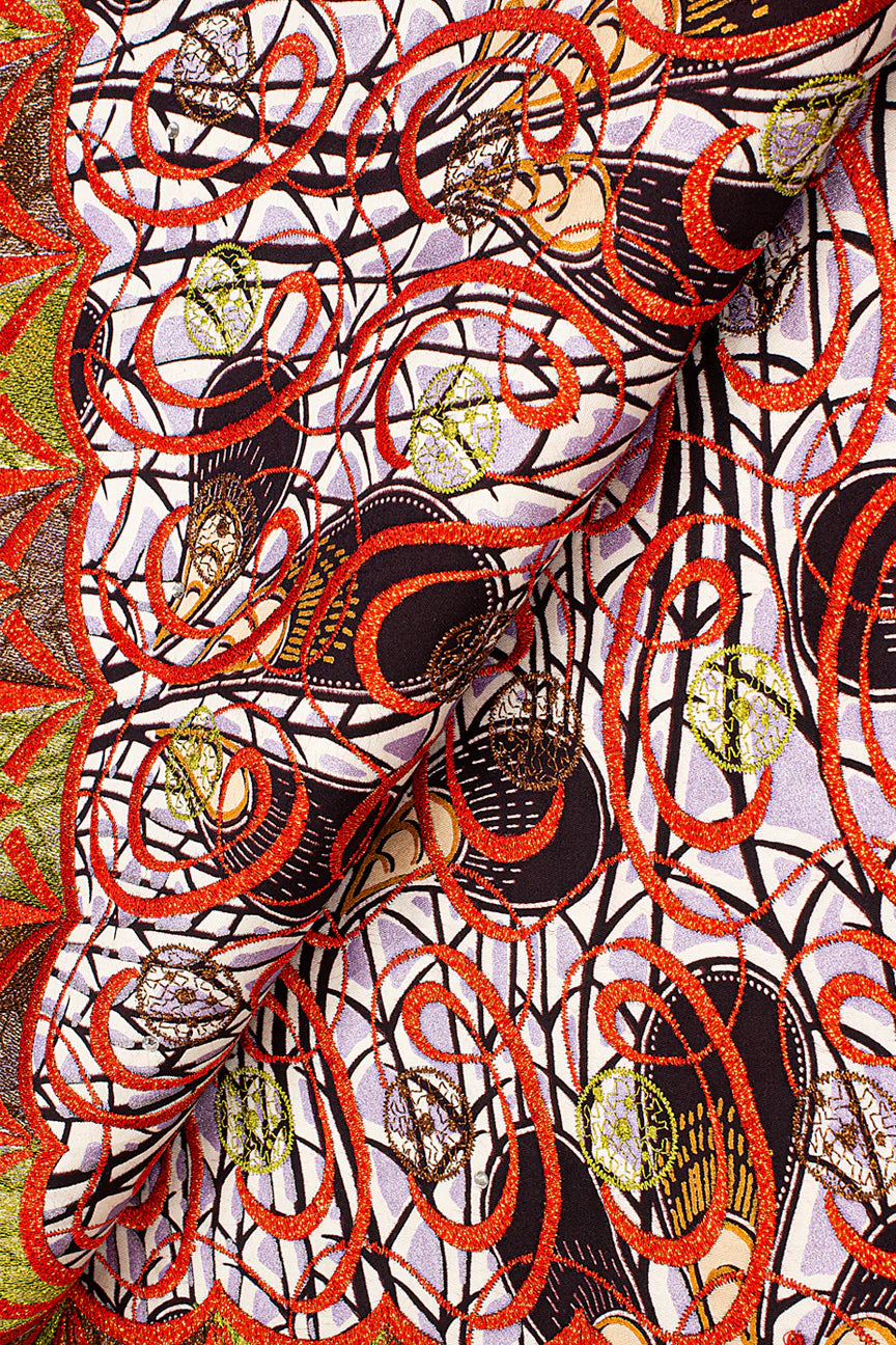 VLL187 - Exclusive Vlisco Holland Wax Embroidered Lace