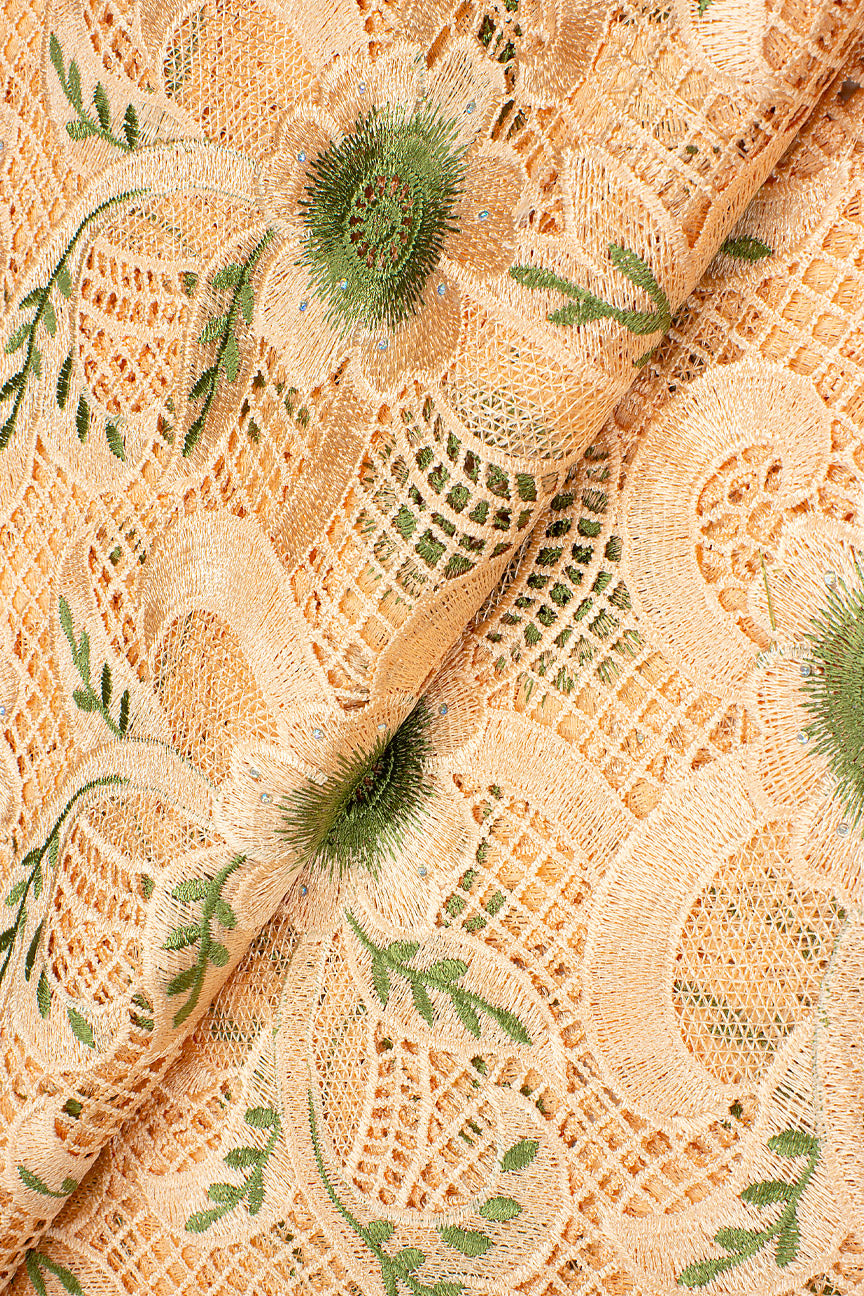 GPR092-PCH - Guipure Lace - Peach & Green