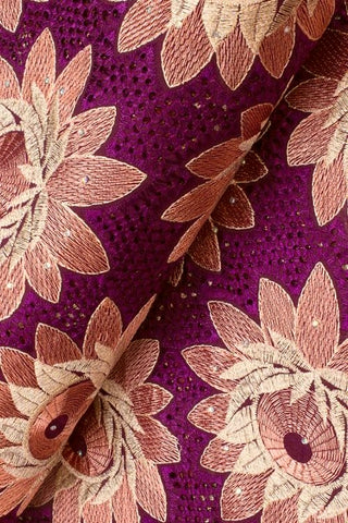 IRE560-PLM - Voile Lace - Plum